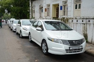 jaguar car hire in vadodara